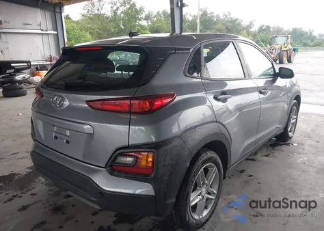 2020 Hyundai Kona Se z USA, uszkodzony, nr VIN KM8K12AAXLU415943
